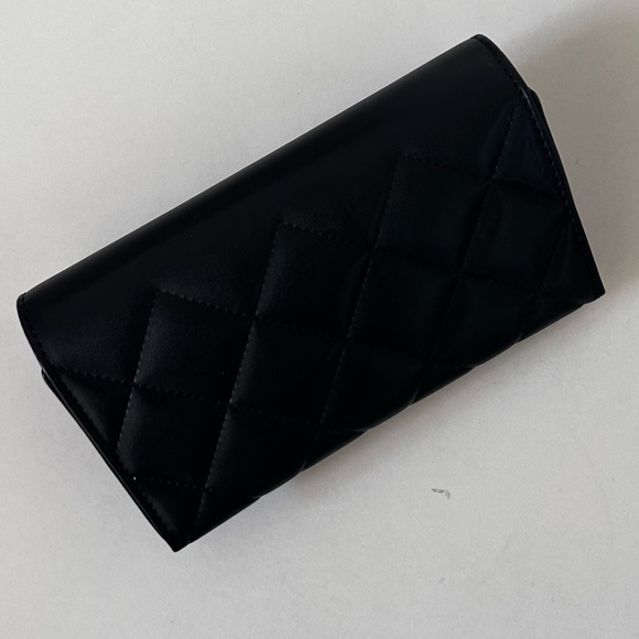 CHANEL SUNGLASSES 🕶️ BARELY WORN❤️ - Picture 13 of 15